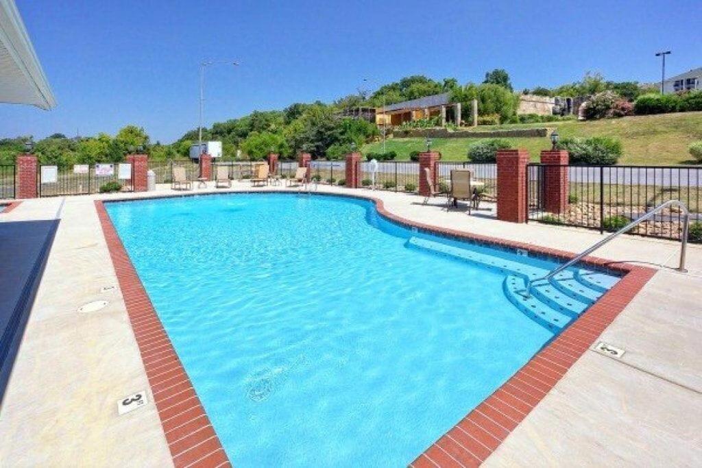 Fantastic Location! River And Mountain Views 2Br/2Ba Sleeps 6 Pigeon Forge Extérieur photo