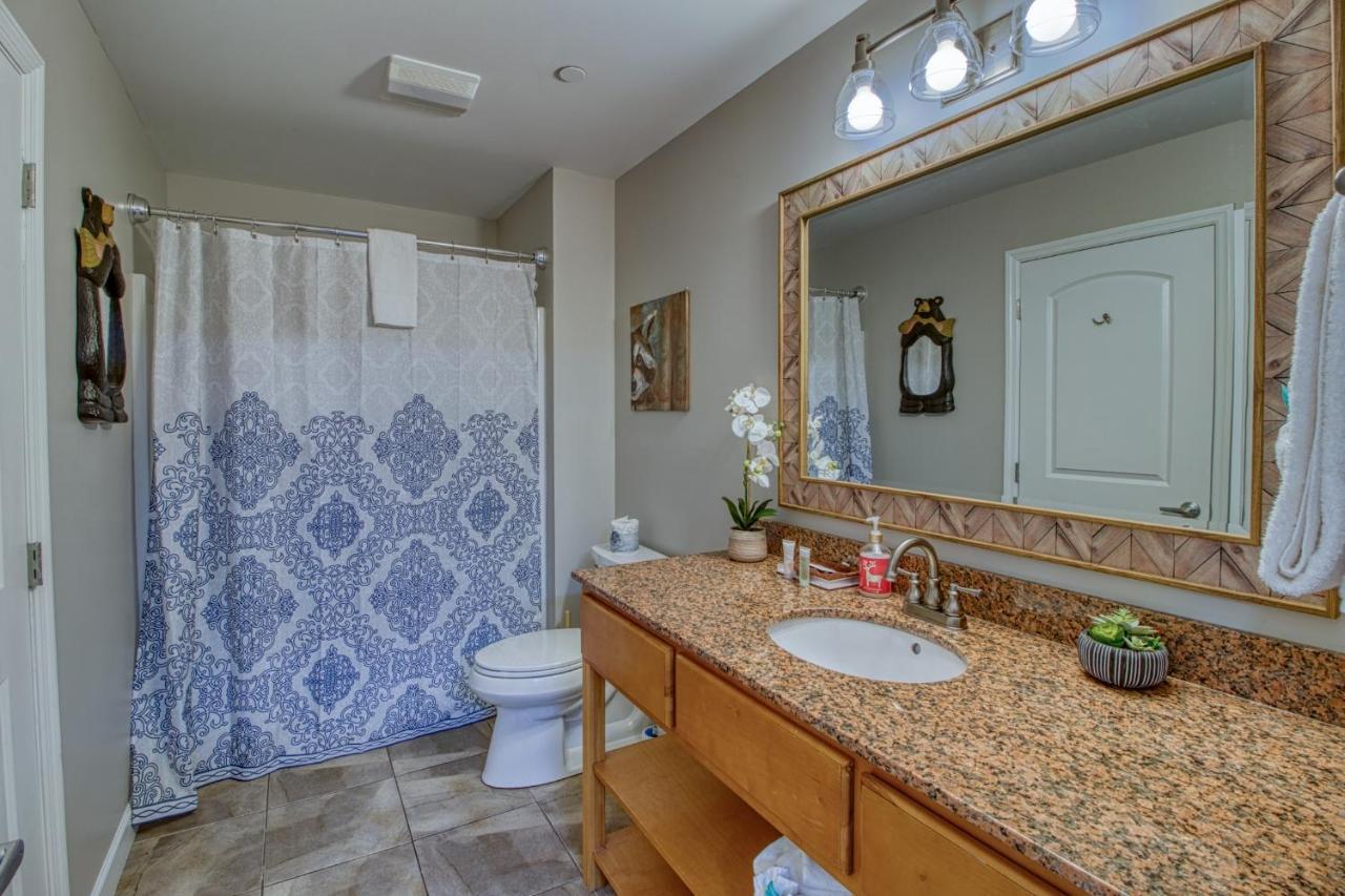 Fantastic Location! River And Mountain Views 2Br/2Ba Sleeps 6 Pigeon Forge Extérieur photo